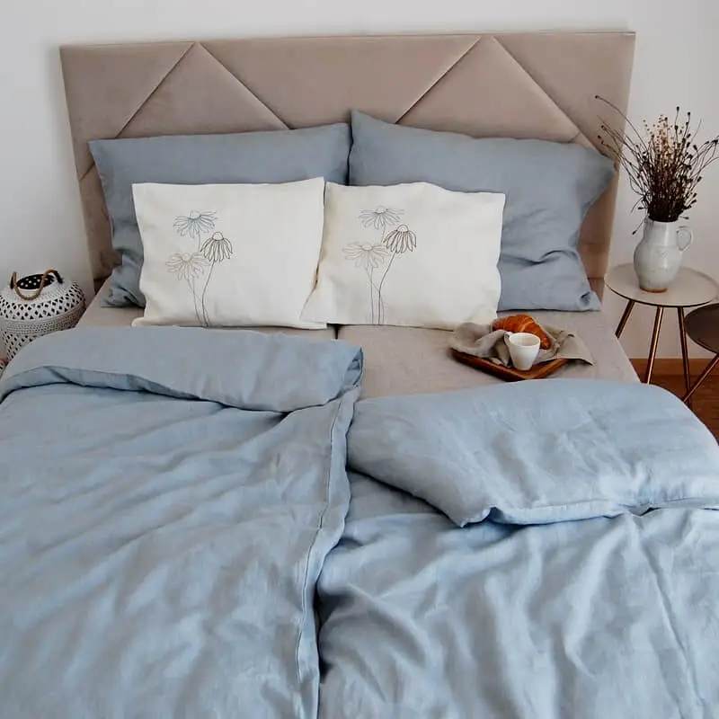 Ľanové posteľné obliečky bledo modré